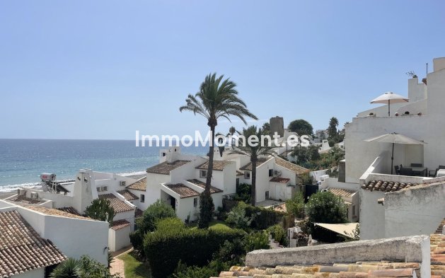 Wohnung - Wiederverkauf - Estepona  - RSO-34101