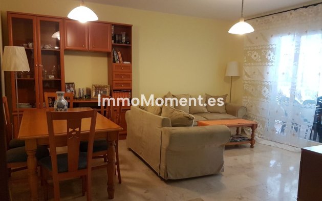 Wohnung - Wiederverkauf - Fuengirola - RSO-24427