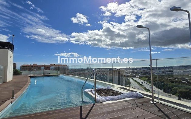 Wohnung - Wiederverkauf - Málaga - Teatinos