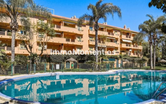 Wohnung - Wiederverkauf - Marbella - Carib Playa