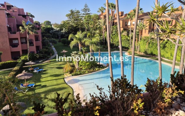 Wohnung - Wiederverkauf - Marbella - Guadalmina Baja