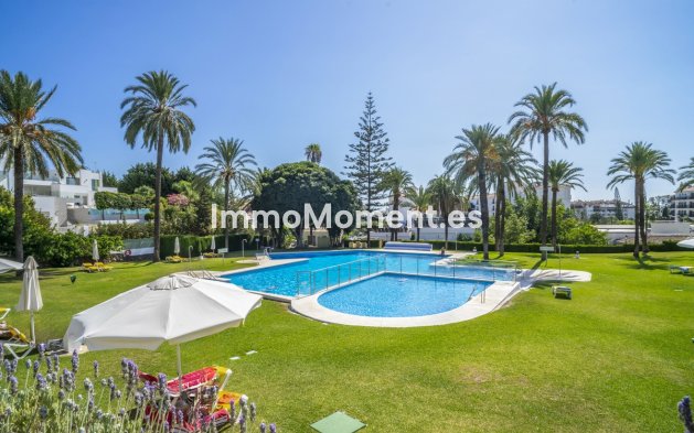 Wohnung - Wiederverkauf - Marbella - Nueva Andalucía