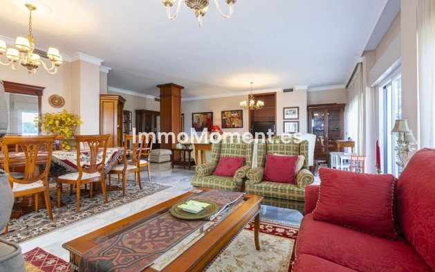 Wohnung - Wiederverkauf - Marbella - Nueva Andalucía