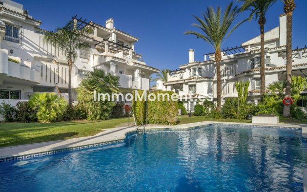 Wohnung - Wiederverkauf - Marbella - Nueva Andalucía