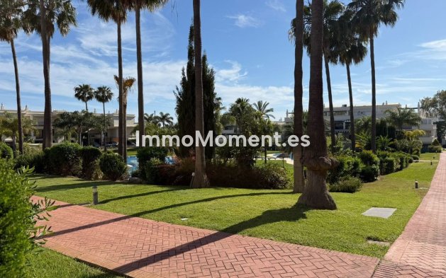 Wohnung - Wiederverkauf - Marbella - Nueva Andalucía