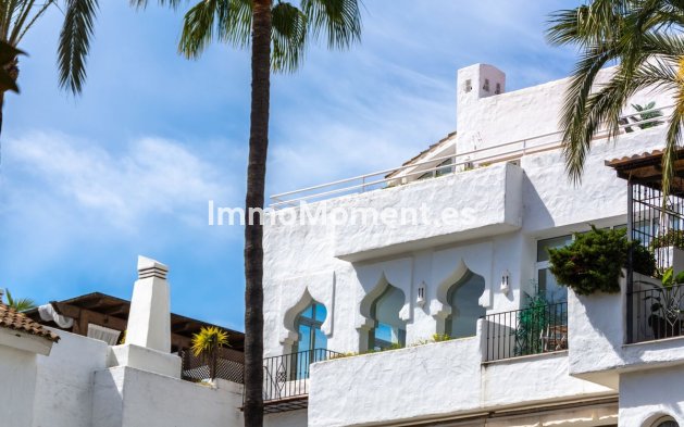 Wohnung - Wiederverkauf - Marbella - Puerto Banús