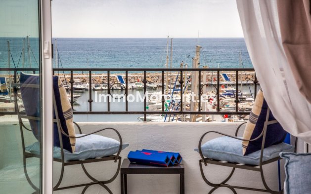 Wohnung - Wiederverkauf - Marbella - Puerto Banús