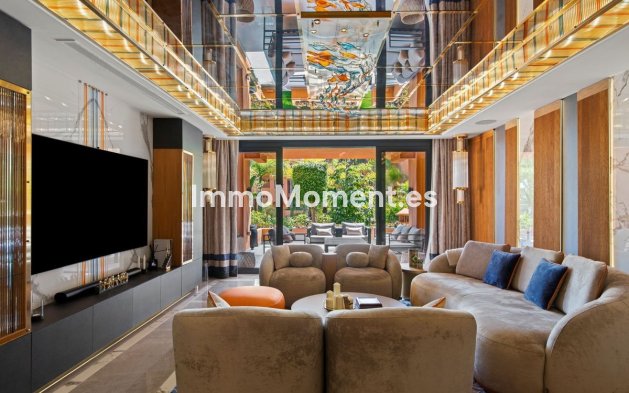 Wohnung - Wiederverkauf - Marbella - Puerto Banús