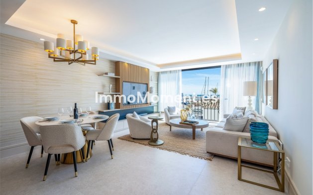 Wohnung - Wiederverkauf - Marbella - Puerto Banús