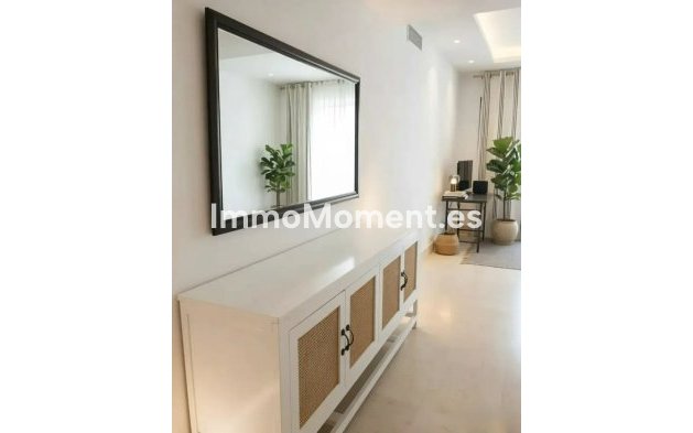 Wohnung - Wiederverkauf - Sotogrande - Sotogrande