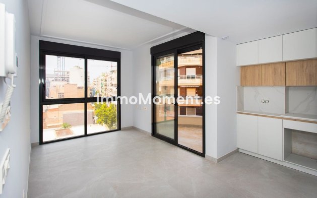 Wohnung - Wiederverkauf - Torrevieja - Playa del Cura