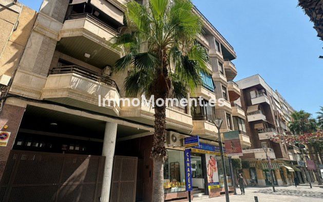 Wohnung - Wiederverkauf - Torrevieja - Torrevieja Centro