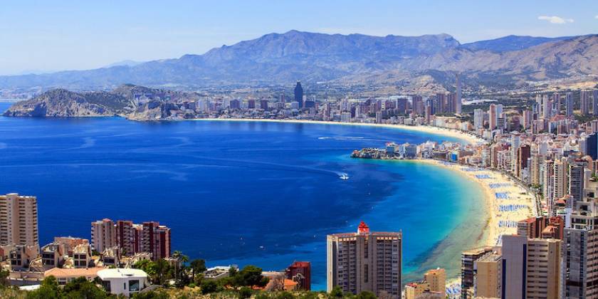 COSTA DEL SOL VS COSTA BLANCA. OÙ INVESTIR AU MIEUX EN 2026 ?