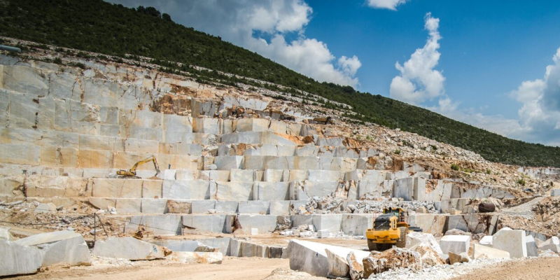 MATÉRIAUX DE CONSTRUCTION