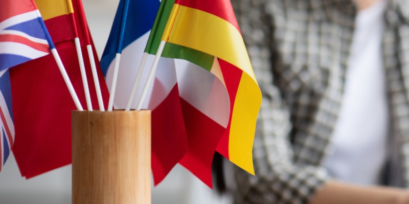 ÉTRANGERS POSSÉDANT DES BIENS EN ESPAGNE