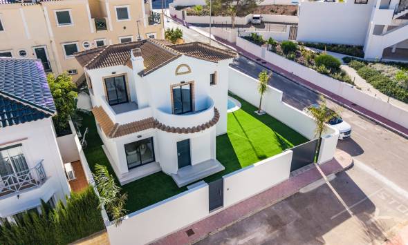 Villa in Orihuela Costa