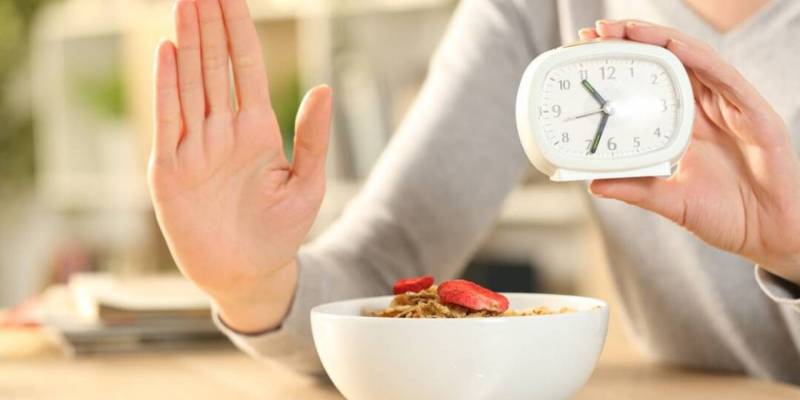 INTERMITTENT FASTING UND DER SPANISCHE ESSRHYTHMUS