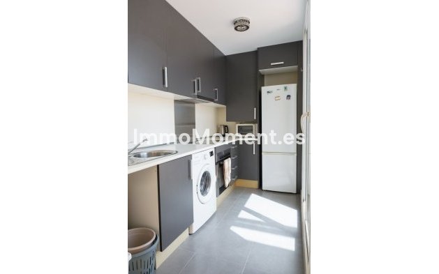 Revente - Appartement - Estepona  - Estepona Centro