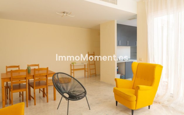 Revente - Appartement - Estepona  - Estepona Centro