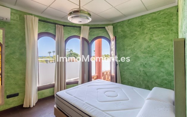 Resale - Detached villa - Orihuela Costa