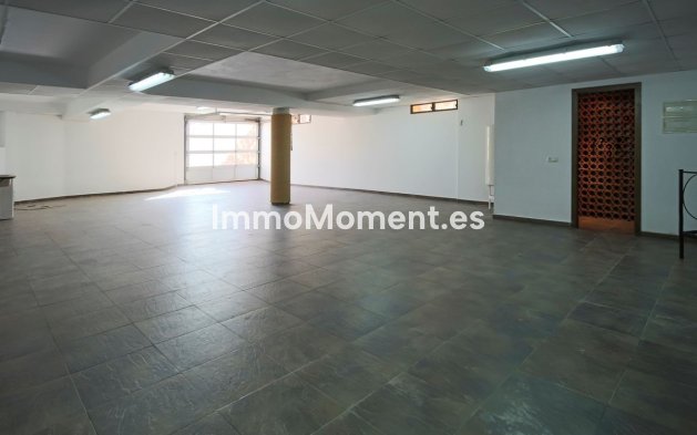 Resale - Detached villa - Orihuela Costa