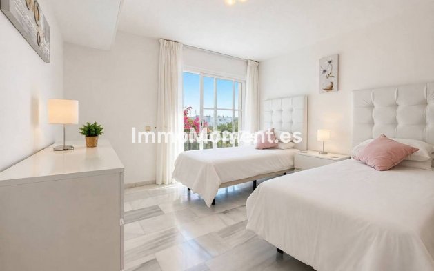 Revente - Maison mitoyenne - Estepona  - New Golden Mile