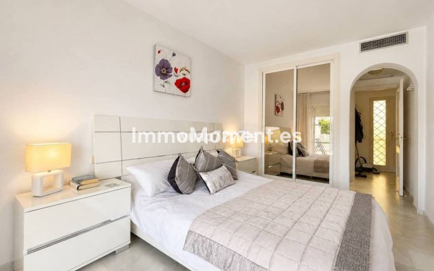 Revente - Maison mitoyenne - Estepona  - New Golden Mile