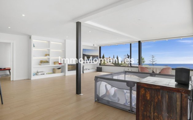 Wiederverkauf - Freistehende Villa - Benalmadena - Benalmadena Centro