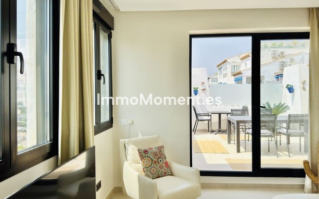 Resale - Apartment - Puerto Banús