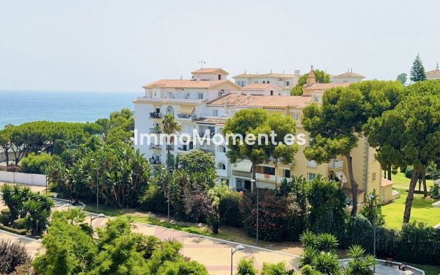 Resale - Apartment - Puerto Banús