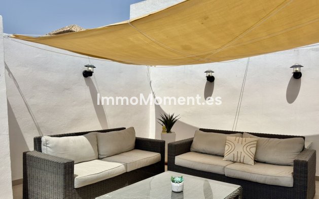 Resale - Apartment - Puerto Banús