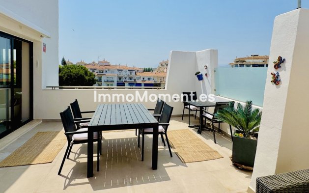 Resale - Apartment - Puerto Banús
