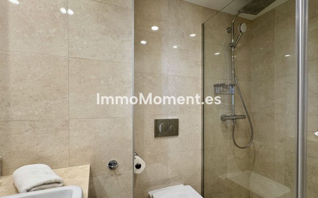 Resale - Apartment - Puerto Banús
