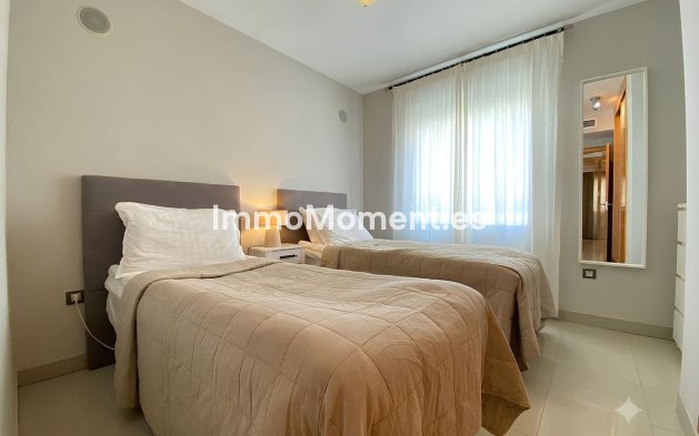 Revente - Appartement - Estepona  - Estepona Centro