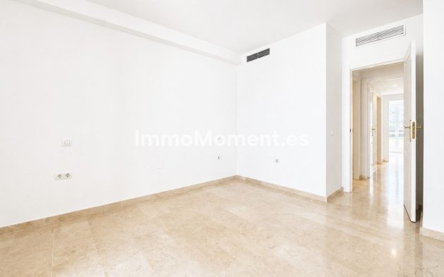 Wiederverkauf - Wohnung - Manilva - La Duquesa