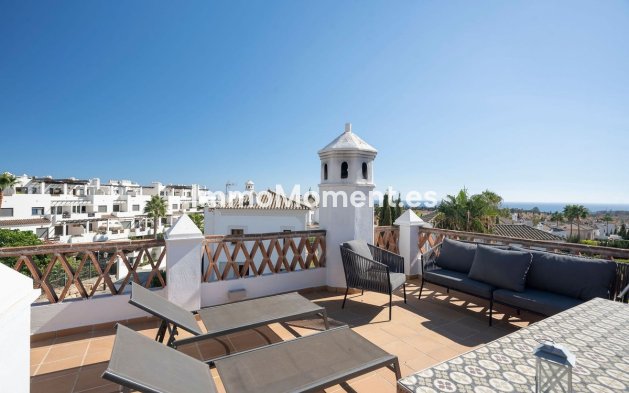 Resale - Detached villa - Estepona - Selwo