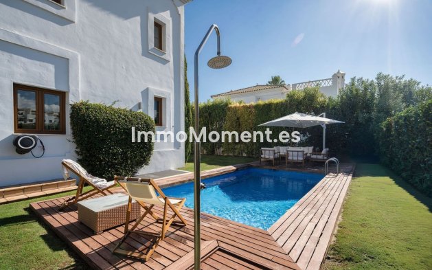 Resale - Detached villa - Estepona - Selwo