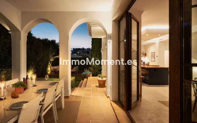 Resale - Detached villa - Estepona - Selwo