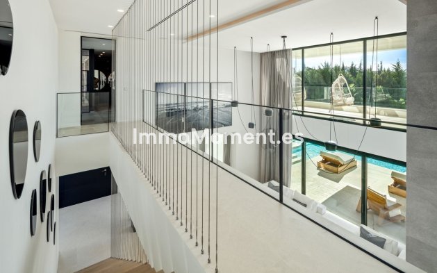 Resale - Detached villa - Marbella - Nueva Andalucía