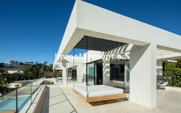 Resale - Detached villa - Marbella - Nueva Andalucía