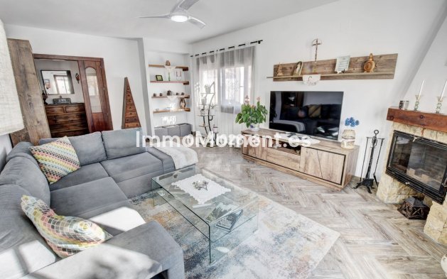 Wiederverkauf - Freistehende Villa - Benalmadena - Benalmadena Centro