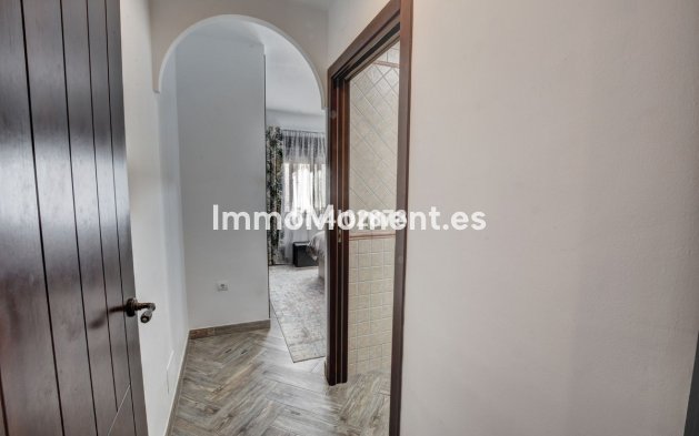 Wiederverkauf - Freistehende Villa - Benalmadena - Benalmadena Centro