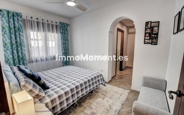 Wiederverkauf - Freistehende Villa - Benalmadena - Benalmadena Centro
