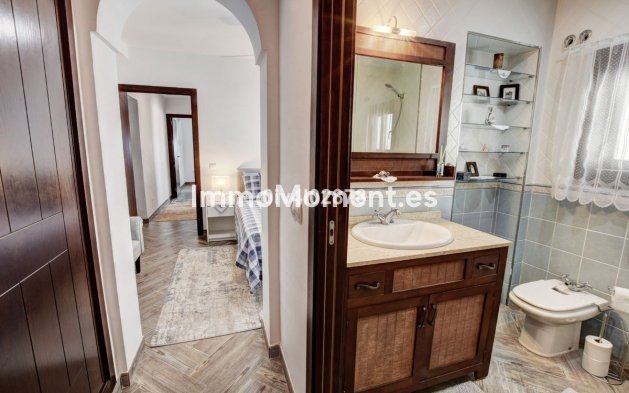 Wiederverkauf - Freistehende Villa - Benalmadena - Benalmadena Centro