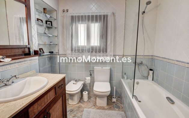 Wiederverkauf - Freistehende Villa - Benalmadena - Benalmadena Centro