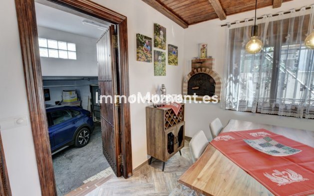 Wiederverkauf - Freistehende Villa - Benalmadena - Benalmadena Centro