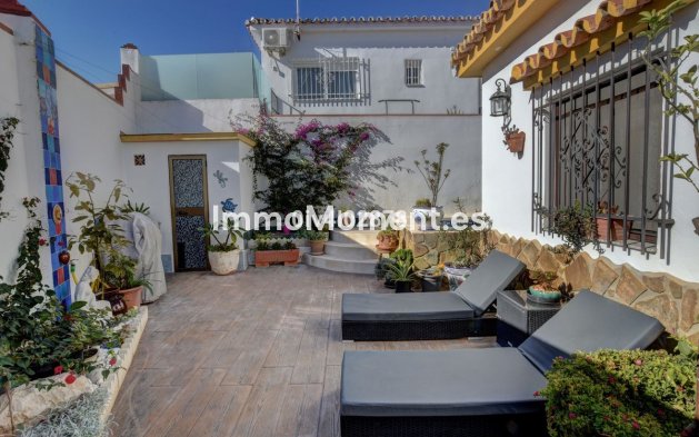 Wiederverkauf - Freistehende Villa - Benalmadena - Benalmadena Centro