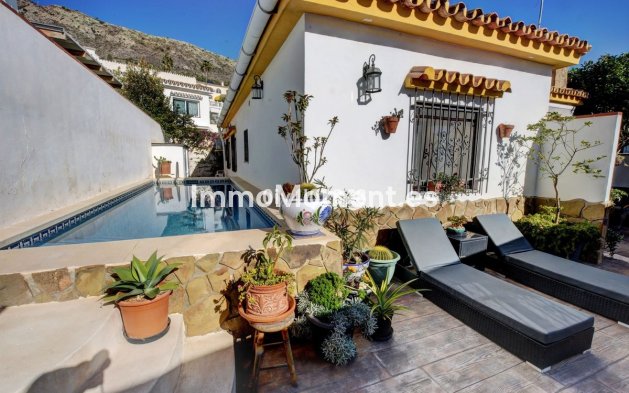 Wiederverkauf - Freistehende Villa - Benalmadena - Benalmadena Centro