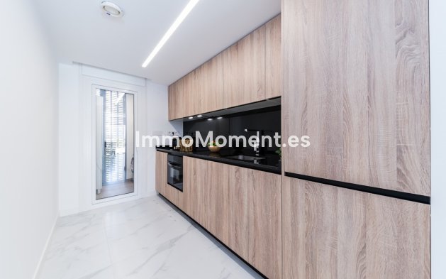 Wiederverkauf - Wohnung - Torrevieja - Torrevieja Centro