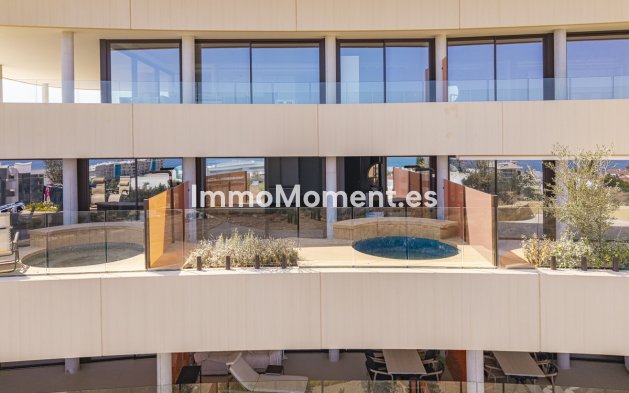 Resale - Apartment - Fuengirola - Fuengirola Centro